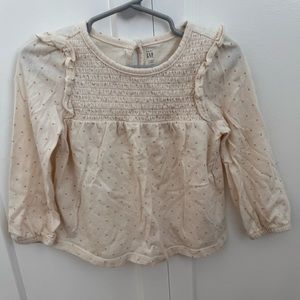 Baby gap ruffled long sleeve shirt. Pink and white. Size 3T.